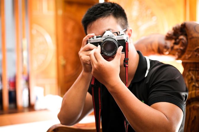 How to Start a Career in Photography